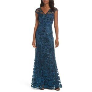 Tadashi Shoji Blue Sequin Lace A-Lione Cap Sleeve Formal Gown Size 6